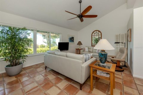 Villa ou maison à vendre à Osprey, Floride: 2 chambres, 144.46 m2 № 2143106 - photo 19