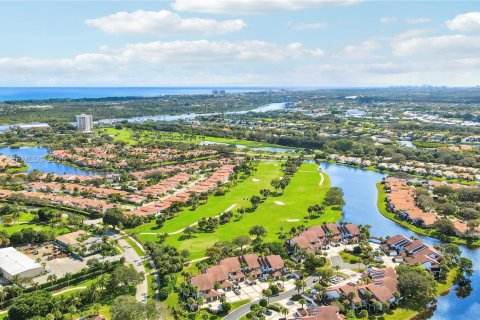 Condominio en venta en Jupiter, Florida, 3 dormitorios, 166.85 m2 № 2011645 - foto 12