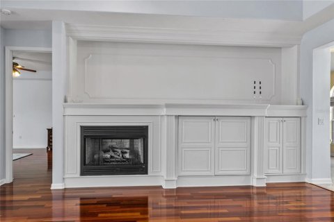 Casa en venta en Mount Dora, Florida, 3 dormitorios, 223.62 m2 № 1827350 - foto 2