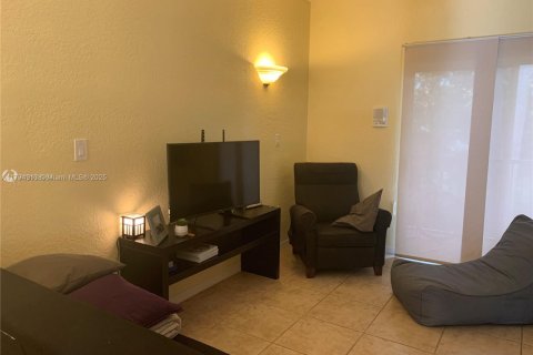 Copropriété à louer à Doral, Floride: 2 chambres, 106.84 m2 № 1708926 - photo 7
