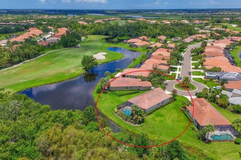 House in Bradenton, Florida 3 bedrooms, 179.39 sq.m. № 1854288 - photo 9