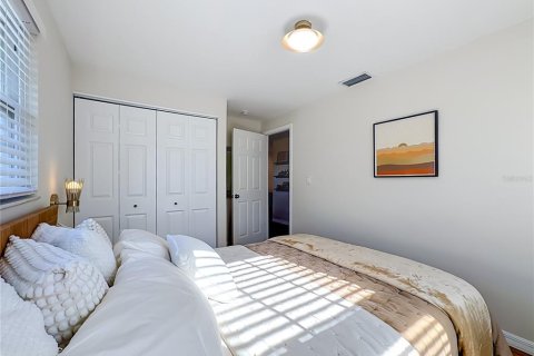 Casa en venta en Holmes Beach, Florida, 3 dormitorios, 90.3 m2 № 2149515 - foto 19