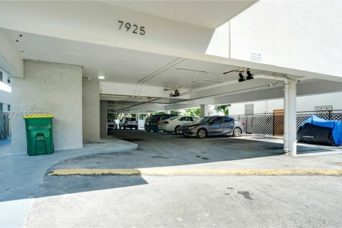 Appartement à louer à Miami Beach, Floride: 1 chambre, 55 m2 № 2084567 - photo 27