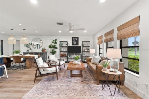 Casa en venta en Venice, Florida, 3 dormitorios, 182.55 m2 № 2409015 - foto 6