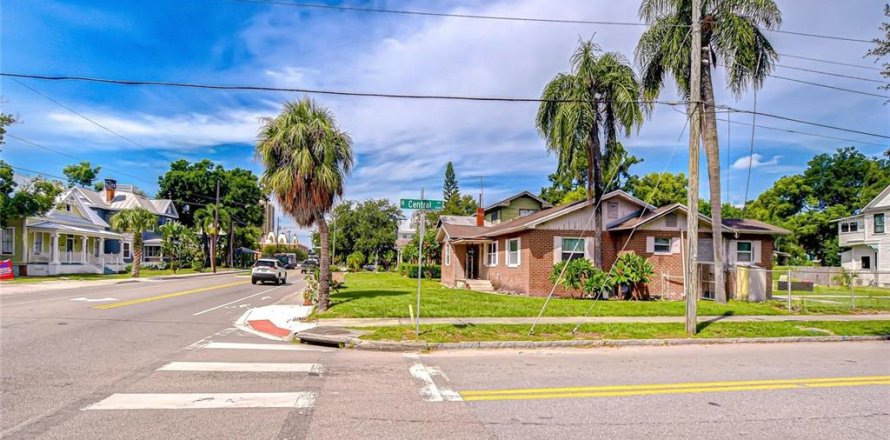 Terrain à Tampa, Floride № 2091560
