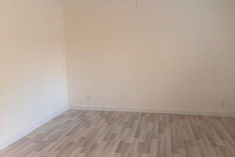 Townhouse in Delray Beach, Florida 2 bedrooms, 128.58 sq.m. № 2400007 - photo 17