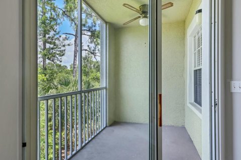 Condo in Sarasota, Florida, 2 bedrooms  № 1757714 - photo 8