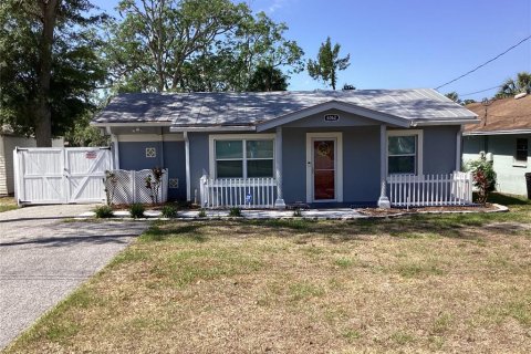 Villa ou maison à New Port Richey, Floride 2 chambres, 115.66 m2 № 2297098
