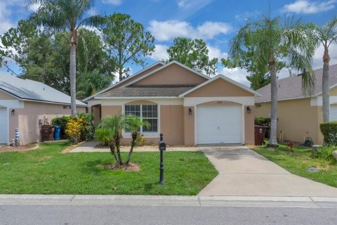 Villa ou maison à vendre à Haines City, Floride: 3 chambres, 104.98 m2 № 1816965 - photo 2