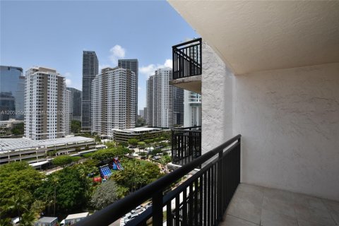 Condominio en venta en Miami, Florida, 2 dormitorios, 88.26 m2 № 2150412 - foto 16