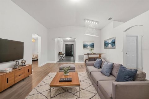 Casa en venta en Cocoa, Florida, 4 dormitorios, 177.44 m2 № 2156080 - foto 9
