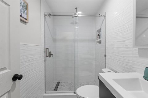 Casa en venta en Cocoa, Florida, 4 dormitorios, 177.44 m2 № 2156080 - foto 27