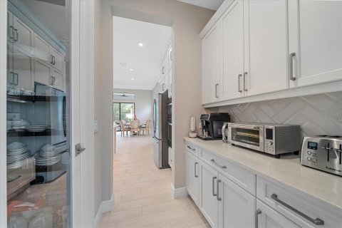 House in Nokomis, Florida 3 bedrooms, 244.8 sq.m. № 2215749 - photo 27