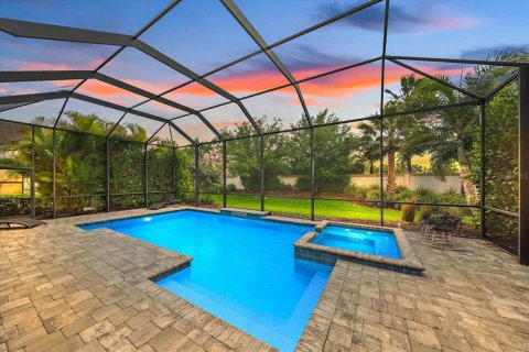 House in Nokomis, Florida 3 bedrooms, 244.8 sq.m. № 2215749 - photo 2