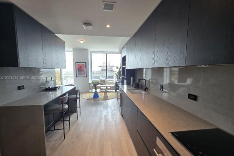 Copropriété à louer à Miami, Floride: 44.69 m2 № 2072028 - photo 13