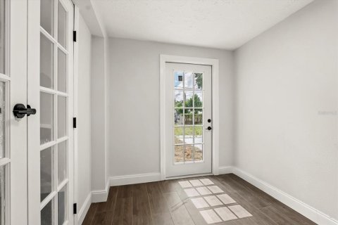 House in Maitland, Florida 4 bedrooms, 149.11 sq.m. № 1805762 - photo 9
