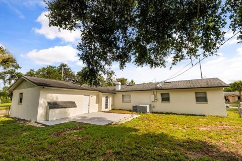House in Maitland, Florida 4 bedrooms, 149.11 sq.m. № 1805762 - photo 21