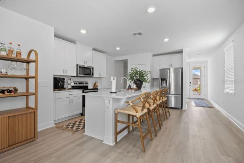 Casa en venta en Daytona Beach, Florida, 4 dormitorios, 158.68 m2 № 1854244 - foto 18