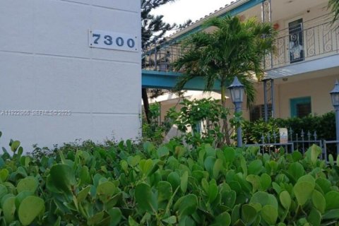 Copropriété à louer à Miami Beach, Floride: 36.42 m2 № 1982395 - photo 8