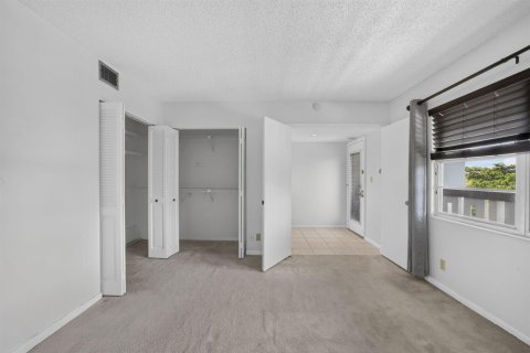Купить кондоминиум в Коконат Крик, Флорида 3 комнаты, 79.99м2, № 2180426 - фото 7