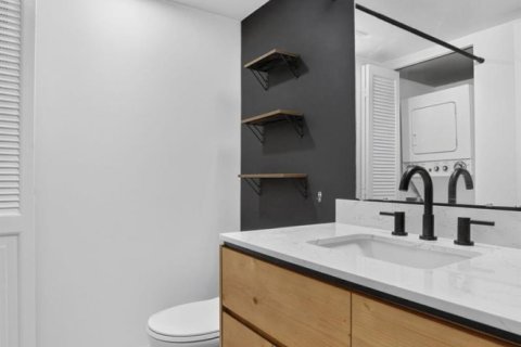 Купить кондоминиум в Коконат Крик, Флорида 3 комнаты, 79.99м2, № 2180426 - фото 11