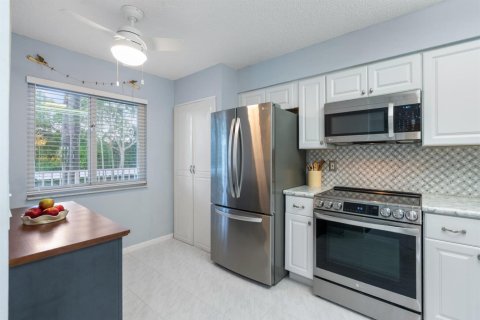 Copropriété à vendre à Delray Beach, Floride: 2 chambres, 139.35 m2 № 2402280 - photo 3