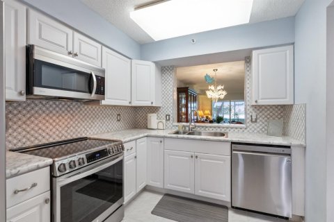 Copropriété à vendre à Delray Beach, Floride: 2 chambres, 139.35 m2 № 2402280 - photo 4