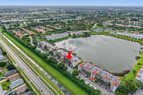 Condo à Delray Beach, Floride, 2 chambres  № 2402280