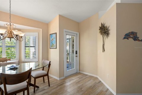 House in Punta Gorda, Florida 2 bedrooms, 107.95 sq.m. № 2111021 - photo 8