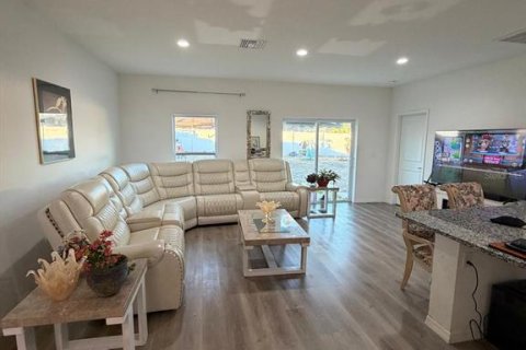 Casa en venta en Spring Hill, Florida, 3 dormitorios, 148.64 m2 № 2151704 - foto 7