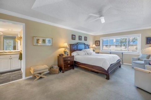 Townhouse in Saint Petersburg, Florida 2 bedrooms, 137.96 sq.m. № 1551122 - photo 26