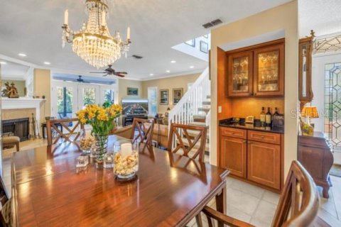 Townhouse in Saint Petersburg, Florida 2 bedrooms, 137.96 sq.m. № 1551122 - photo 21
