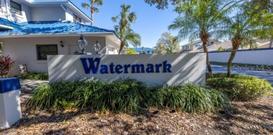 Townhouse in Saint Petersburg, Florida 2 bedrooms, 137.96 sq.m. № 1551122