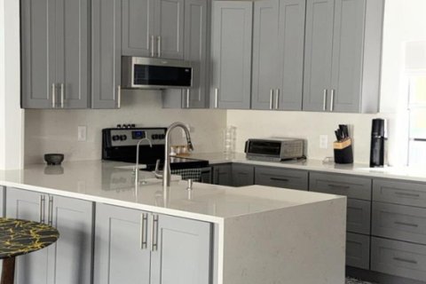 Casa en venta en Pembroke Pines, Florida, 3 dormitorios, 155.61 m2 № 2246170 - foto 3