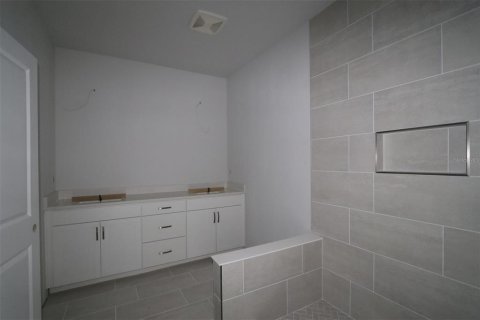 Adosado en venta en Tampa, Florida, 3 dormitorios, 181.35 m2 № 1829068 - foto 9