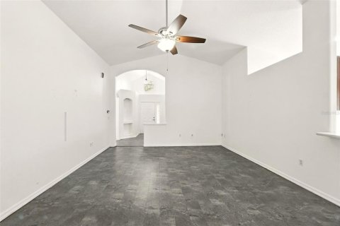House in Leesburg, Florida 4 bedrooms, 164.34 sq.m. № 1869290 - photo 8