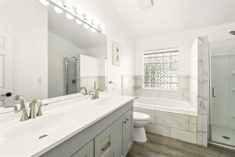 House in Leesburg, Florida 4 bedrooms, 164.34 sq.m. № 1869290 - photo 23