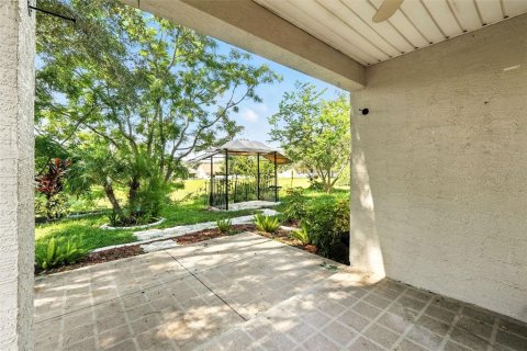 House in Leesburg, Florida 4 bedrooms, 164.34 sq.m. № 1869290 - photo 30