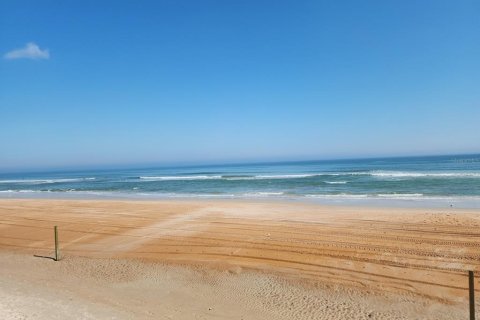 Купить кондоминиум в Дейтона-Бич, Флорида 4 комнаты, 90.58м2, № 1673559 - фото 10