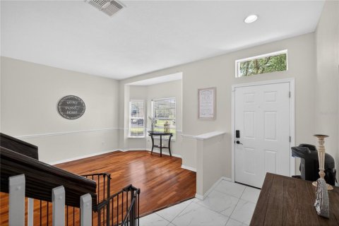 House in Orlando, Florida 4 bedrooms, 217.95 sq.m. № 2199966 - photo 3