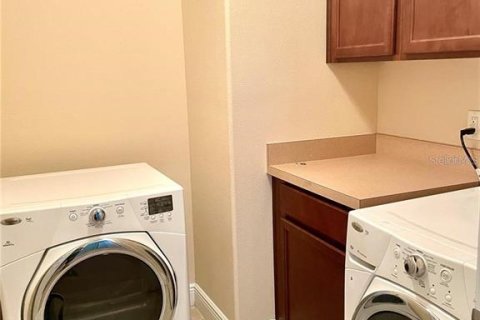 Adosado en alquiler en Orlando, Florida, 3 dormitorios, 153.38 m2 № 1816240 - foto 22