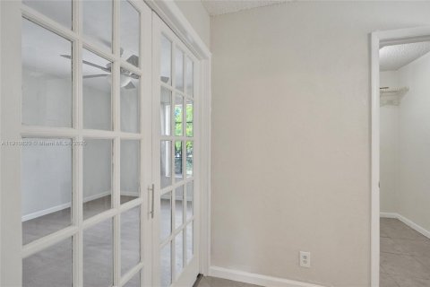 Купить кондоминиум в Лодерхилл, Флорида 1 спальня, 62.71м2, № 2018677 - фото 22