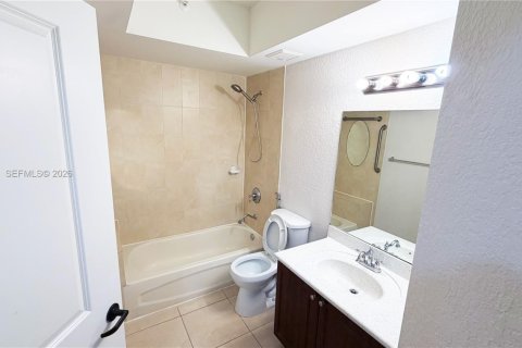 Copropriété à louer à Miami, Floride: 2 chambres, 104.33 m2 № 2006243 - photo 6