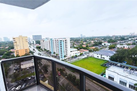 Copropriété à louer à Miami, Floride: 2 chambres, 104.33 m2 № 2006243 - photo 19