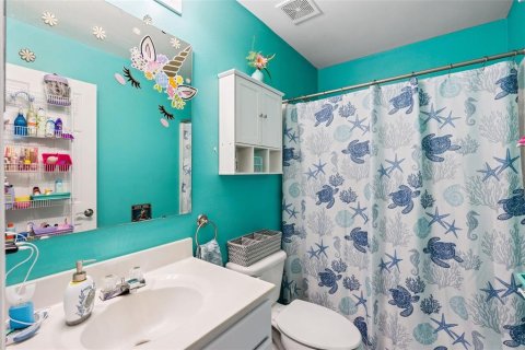 Casa en venta en Deltona, Florida, 4 dormitorios, 278.52 m2 № 2383321 - foto 25