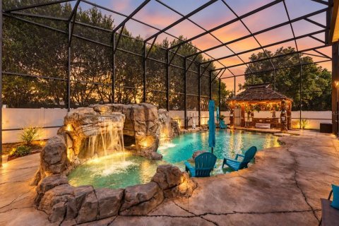 Casa en venta en Deltona, Florida, 4 dormitorios, 278.52 m2 № 2383321 - foto 3