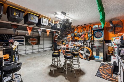 Casa en venta en Deltona, Florida, 4 dormitorios, 278.52 m2 № 2383321 - foto 27
