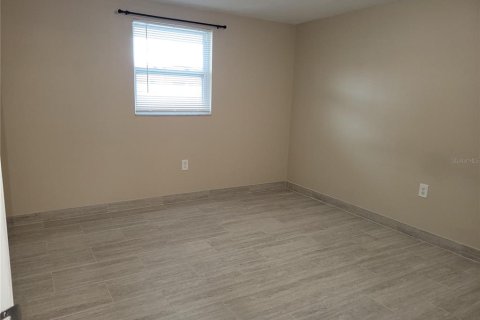 Casa en alquiler en Holiday, Florida, 2 dormitorios, 65.03 m2 № 1788114 - foto 17