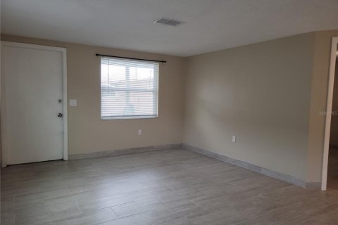 Casa en alquiler en Holiday, Florida, 2 dormitorios, 65.03 m2 № 1788114 - foto 5