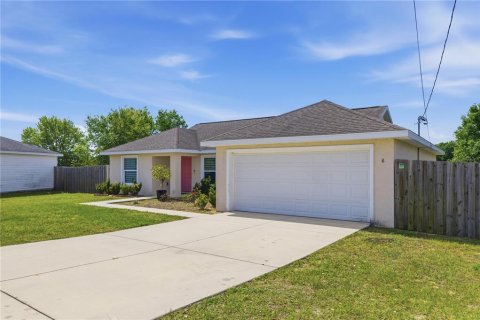 House in Ocala, Florida 3 bedrooms, 131.55 sq.m. № 2112071 - photo 24